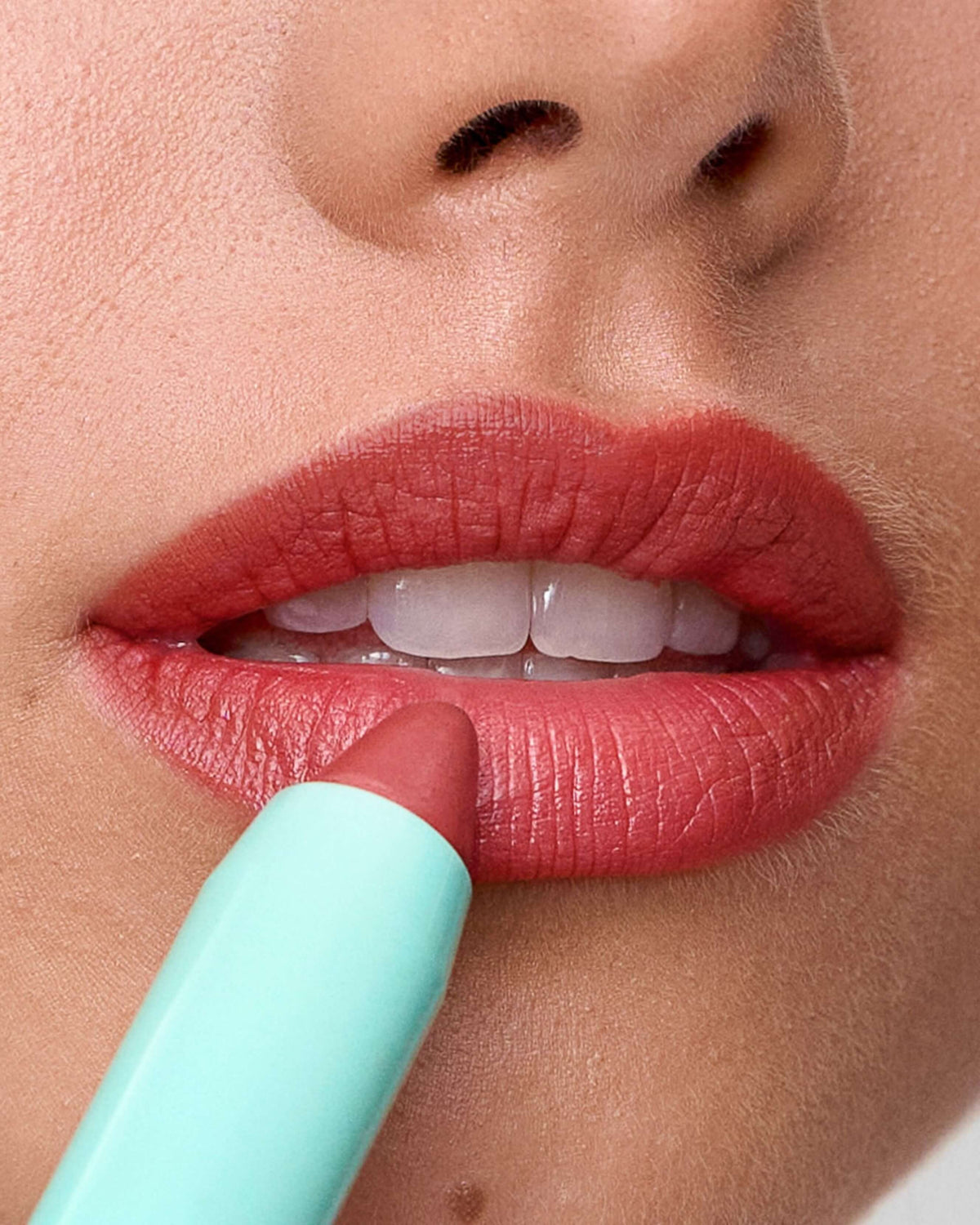 French Girl (Sheer Sheek Neutral Red)