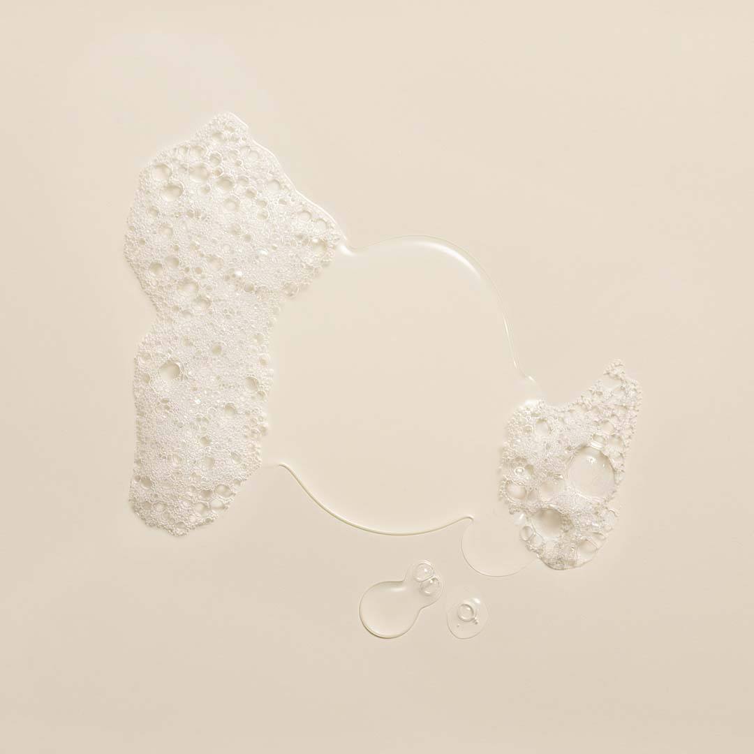 Champú de Yucca & Witch Hazel Deep Moisture Shampoo