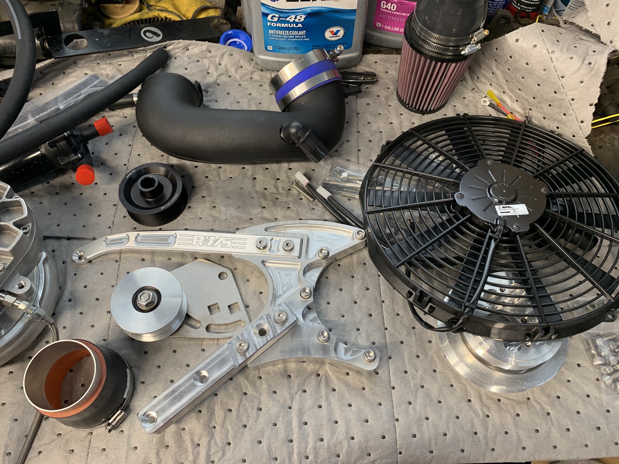 | Buckhead Imports Close-up of supercharger and RMW bracket installed on BMW Z3 engine